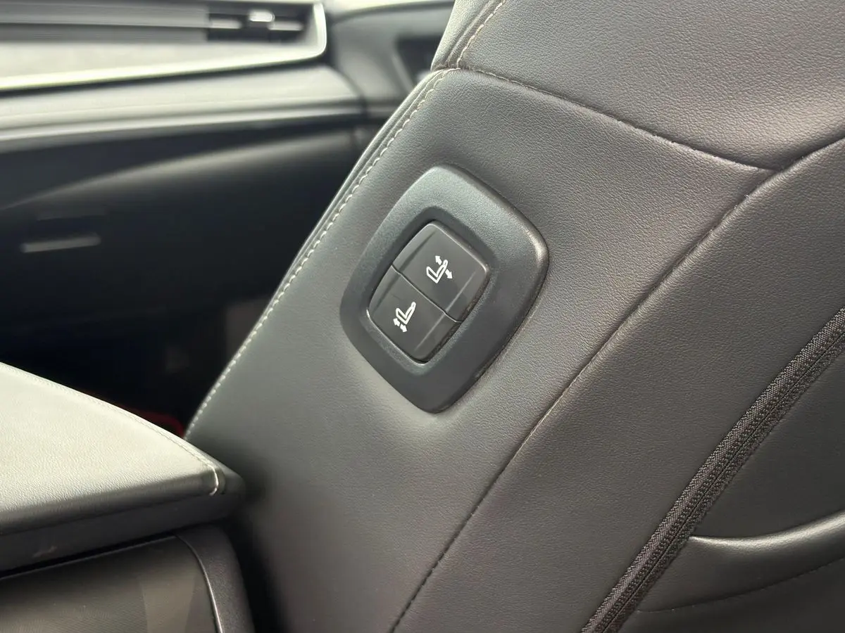 Toyota Camry, 2026
