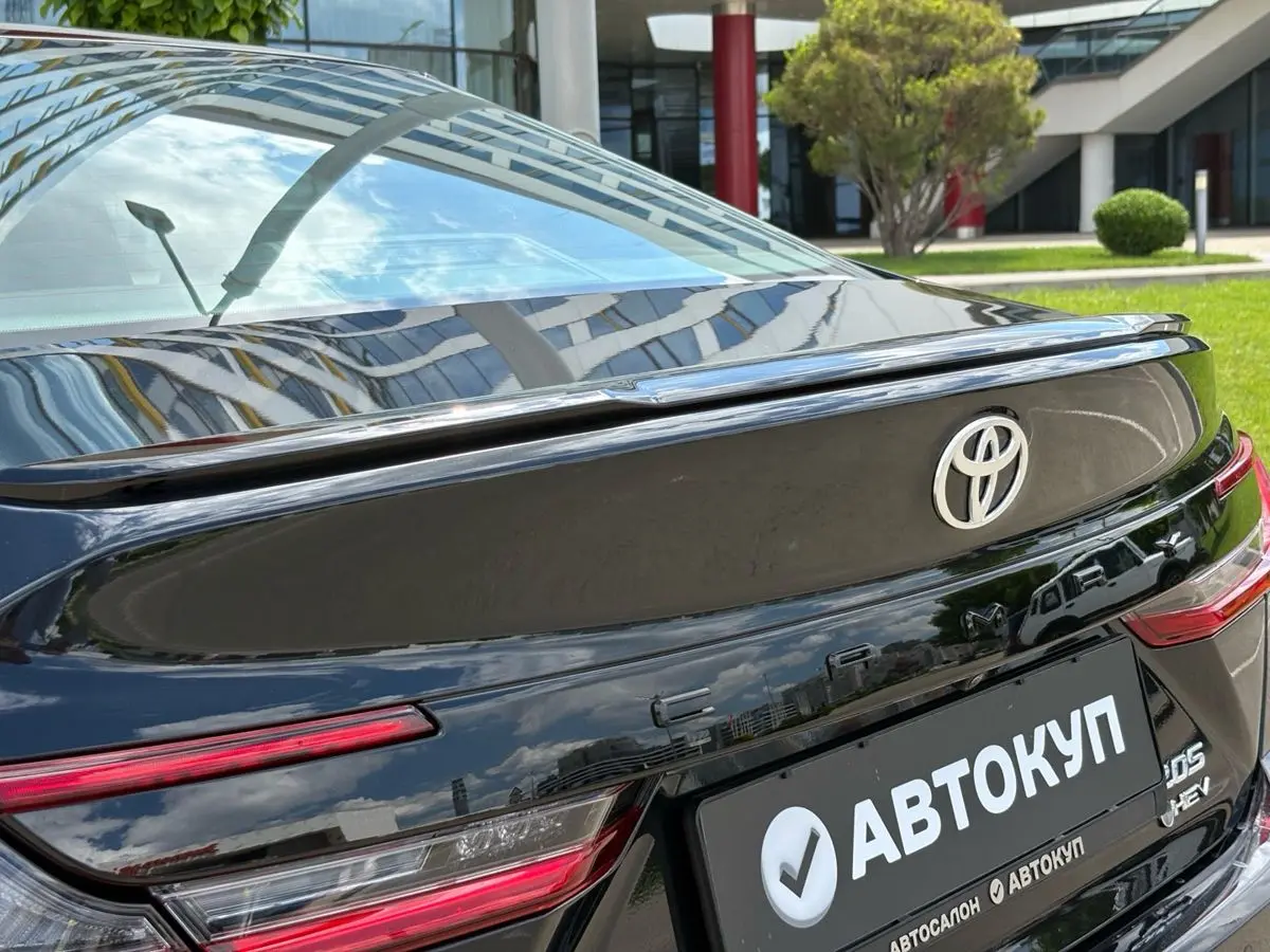 Toyota Camry, 2026