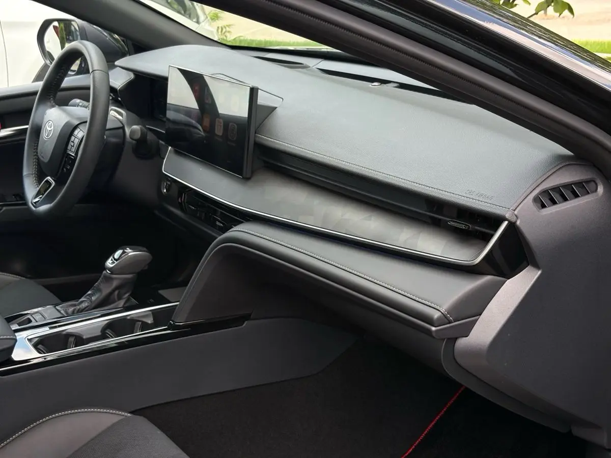 Toyota Camry, 2026