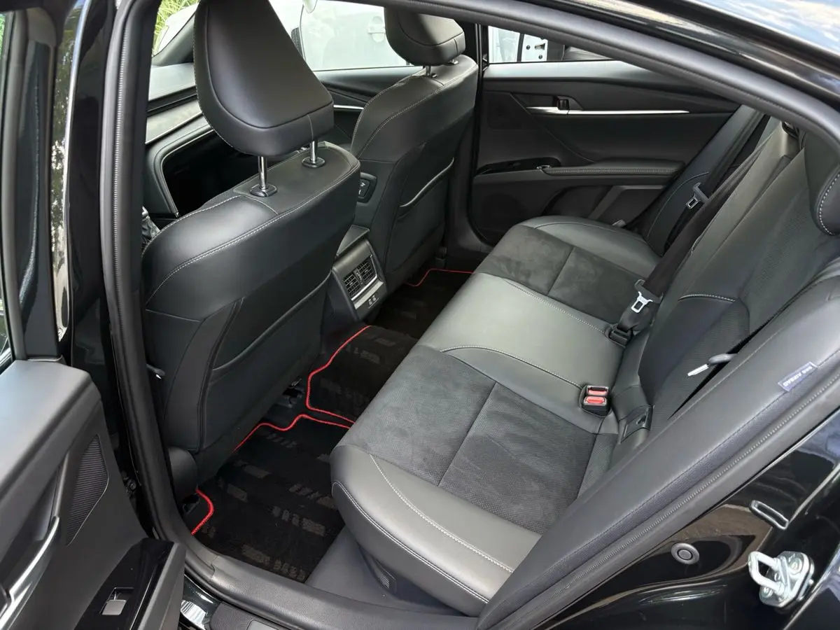 Toyota Camry, 2026