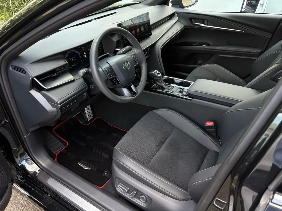 Toyota Camry, 2026